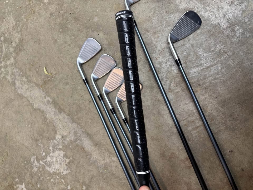 Ping G425 Iron Set