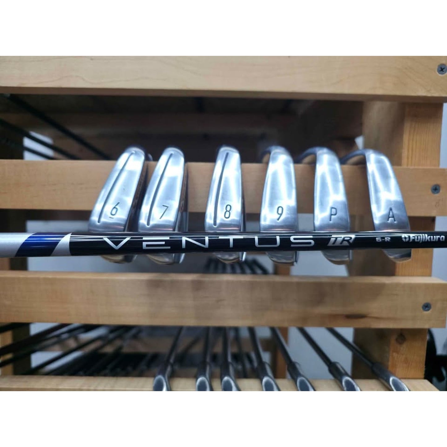 TaylorMade Qi Iron Set 5-PW & AW Regular Flex Fujikura Ventus Blue TR 6 Right Hand – Like New