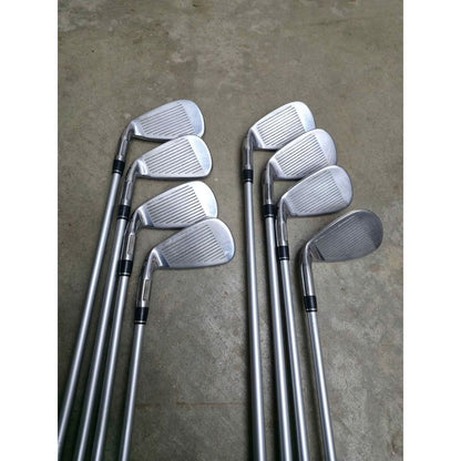 TaylorMade M6 Iron Set 4-PW & SW Regular Flex Upgraded Fubuki TM6 Graphite Right Hand – Good Condition
