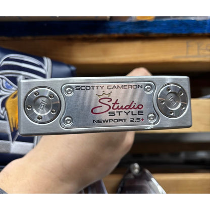Scotty Cameron Studio Style Newport 2.5+ Putter – 35" Right Hand | Brand New