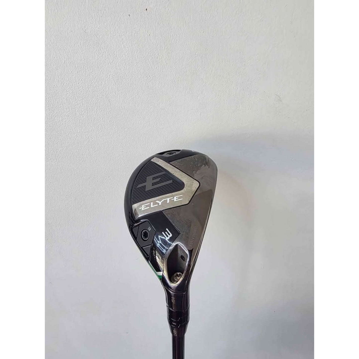 Callaway Elyte 3 Hybrid 19° Stiff Flex UST Mamiya Recoil F4 Right Hand – Great Condition
