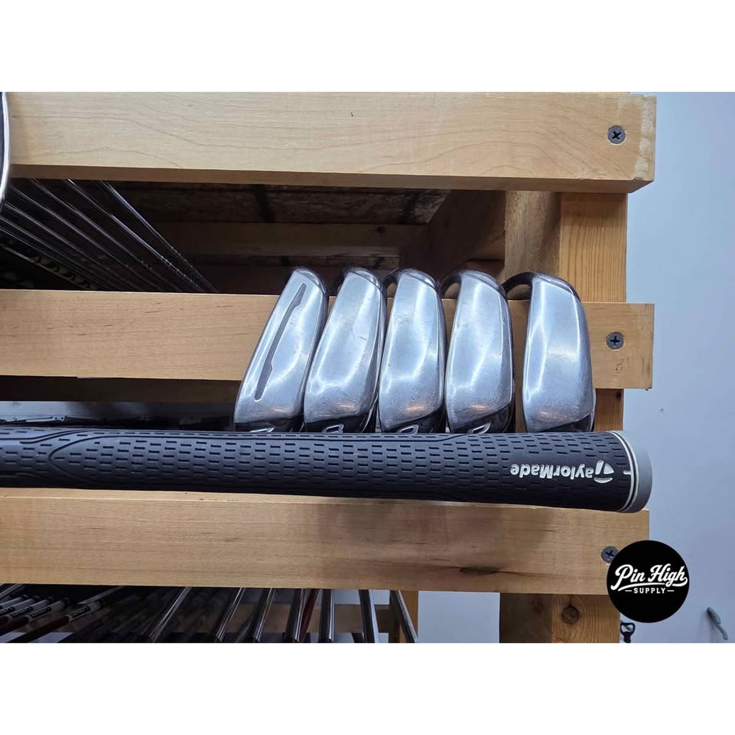 TaylorMade Black M2 Iron Set 6-PW & AW Regular Flex Steel Shafts Right Hand – Good Condition