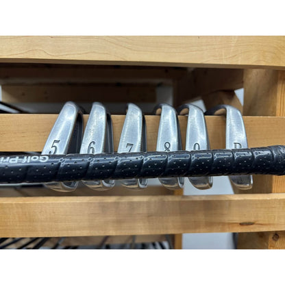 Titleist 804 Forged OS Iron Set 4-PW Regular Flex Nippon NS Pro Right Hand – Good Condition
