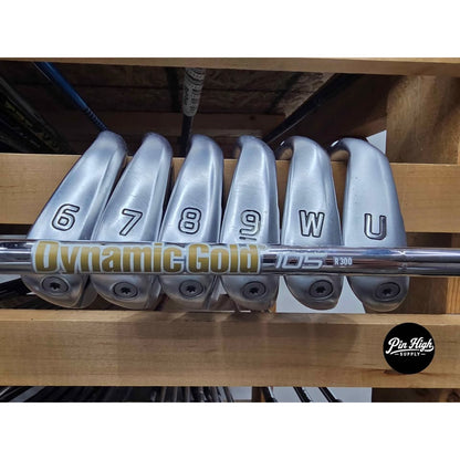 Ping g425 5-PW UW Regular Flex Iron Set