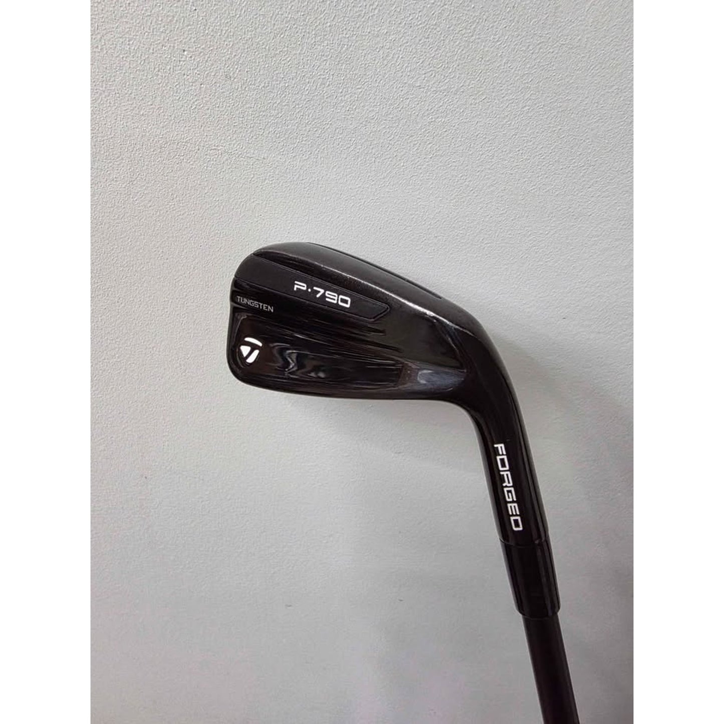 TaylorMade P·790 Phantom 4 Iron Stiff Flex Mitsubishi MMT 80 Right Hand – Good Condition