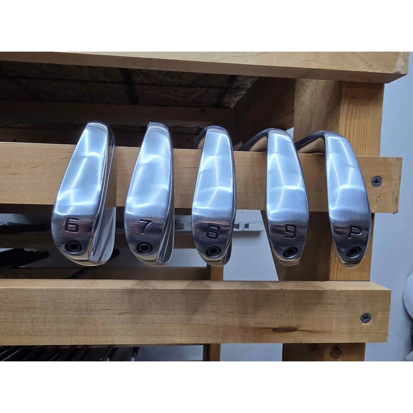 2025 Cobra KING TEC Iron Set 6-PW Regular Flex KBS $-Taper Right Hand – Mint Condition