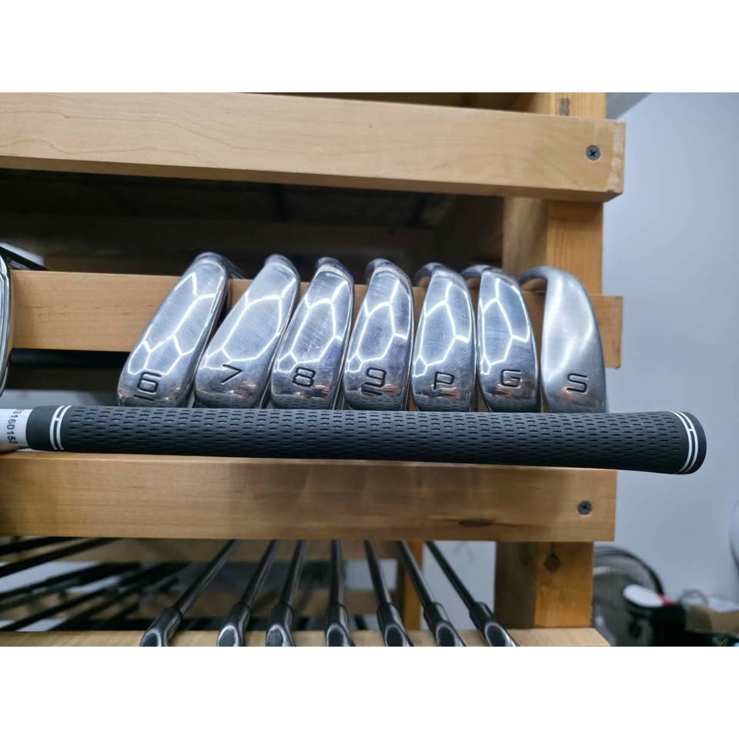 Wilson DYNAPWR Max Iron Set 5-PW, GW & SW Senior Flex KBS Max 45 Lite Right Hand – Great Condition