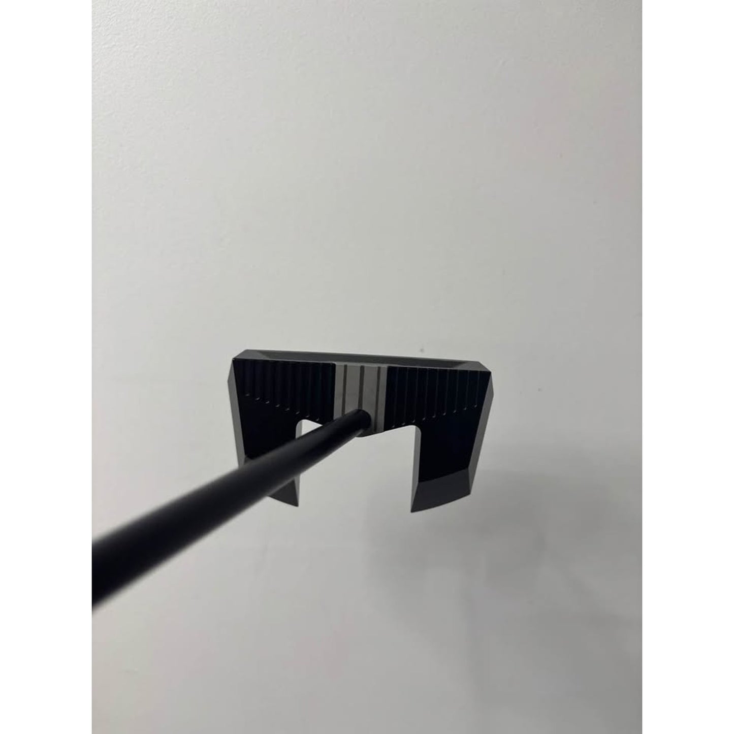 L.A.B. Golf Mezz.1 Max Counter Balanced Putter – 38" Accra Shaft | Very Good Pre-Owned Condition