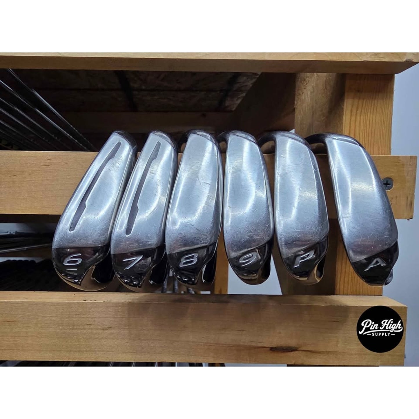TaylorMade Black M2 Iron Set 6-PW & AW Regular Flex Steel Shafts Right Hand – Good Condition