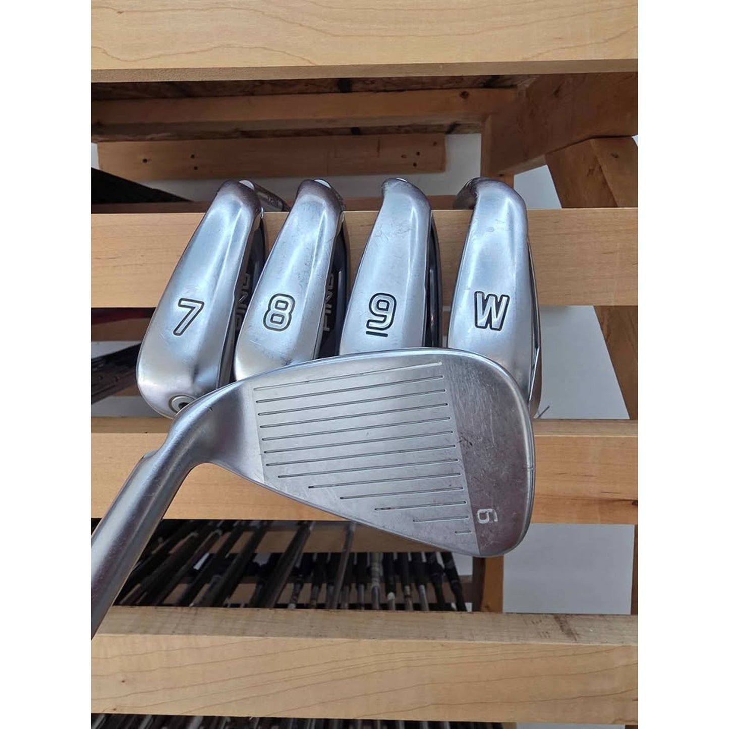 PING G425 Iron Set 6-PW Stiff Flex PING AWT 2.0 Right Hand – Good Condition