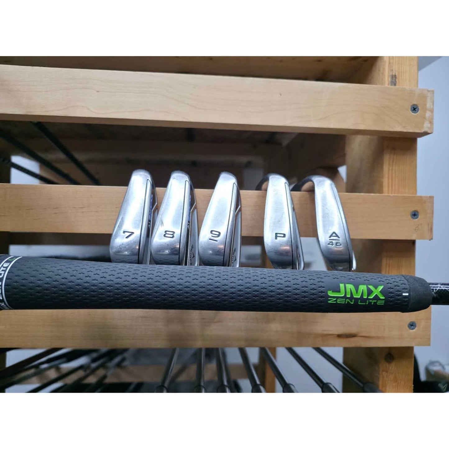 Callaway Paradym Ai Smoke Iron Set 6-PW & AW +1" X-Stiff Flex Mitsubishi TENSEI AV Series 85 Right Hand – Good Condition