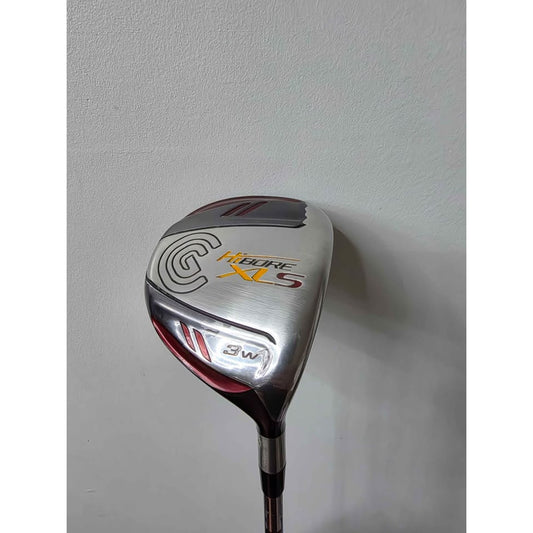 Cleveland HiBore XLS 3 Wood Regular Flex Fujikura Shaft Right Hand – Good Condition
