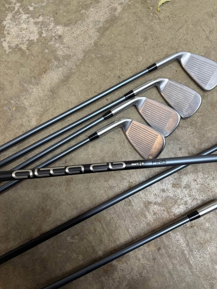 Ping G425 Iron Set