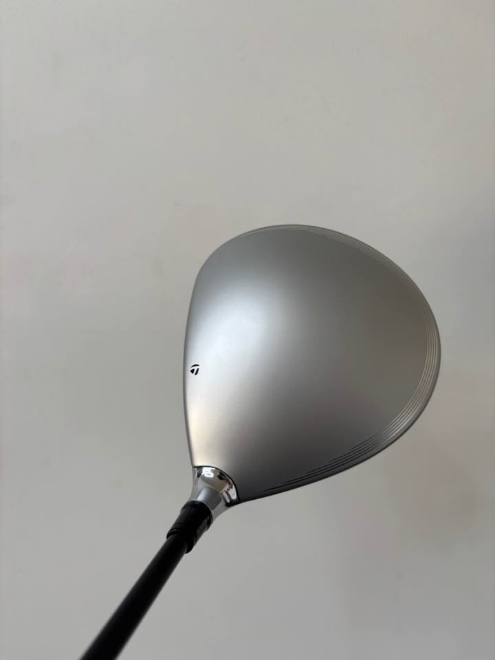 Taylormade Qi35 10.5° Platinum Designer Series 10.5 Driver  Kai’li x stiff shaft