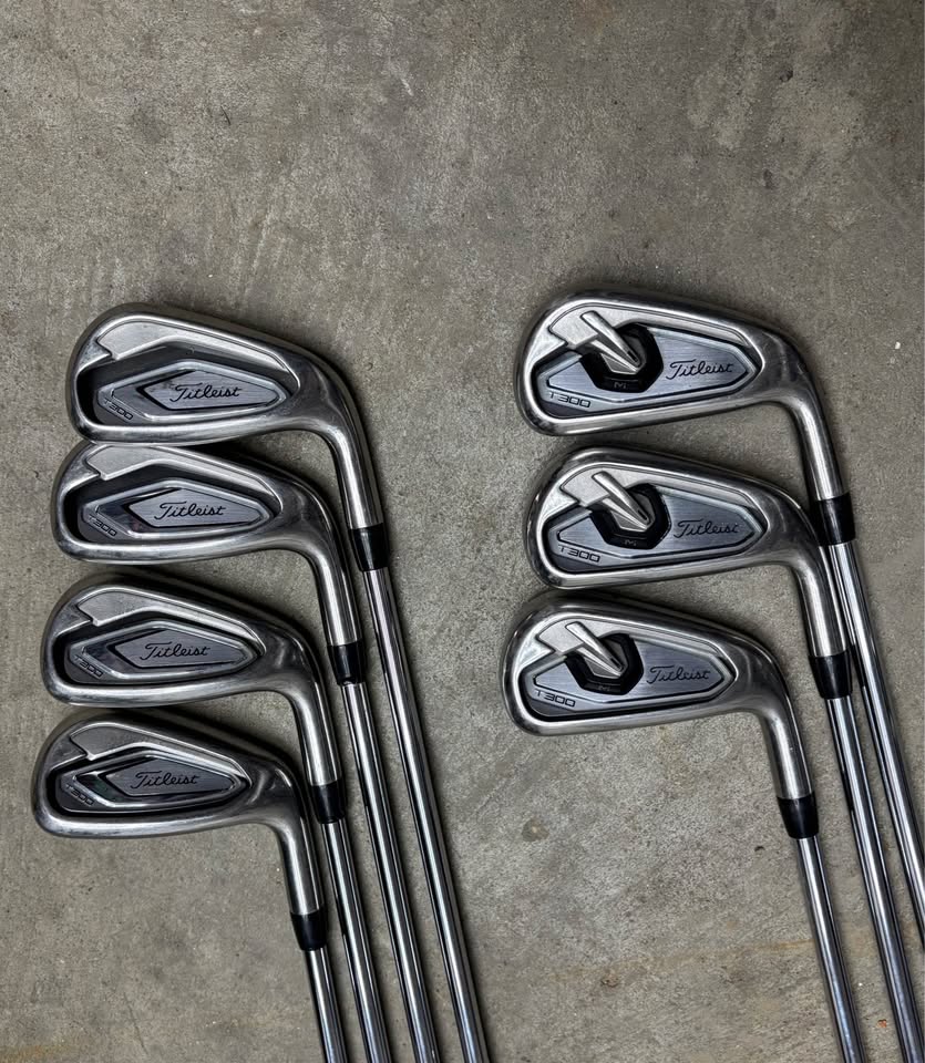 Titleist T300 Iron Set