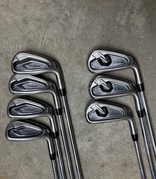 Titleist T300 Iron Set