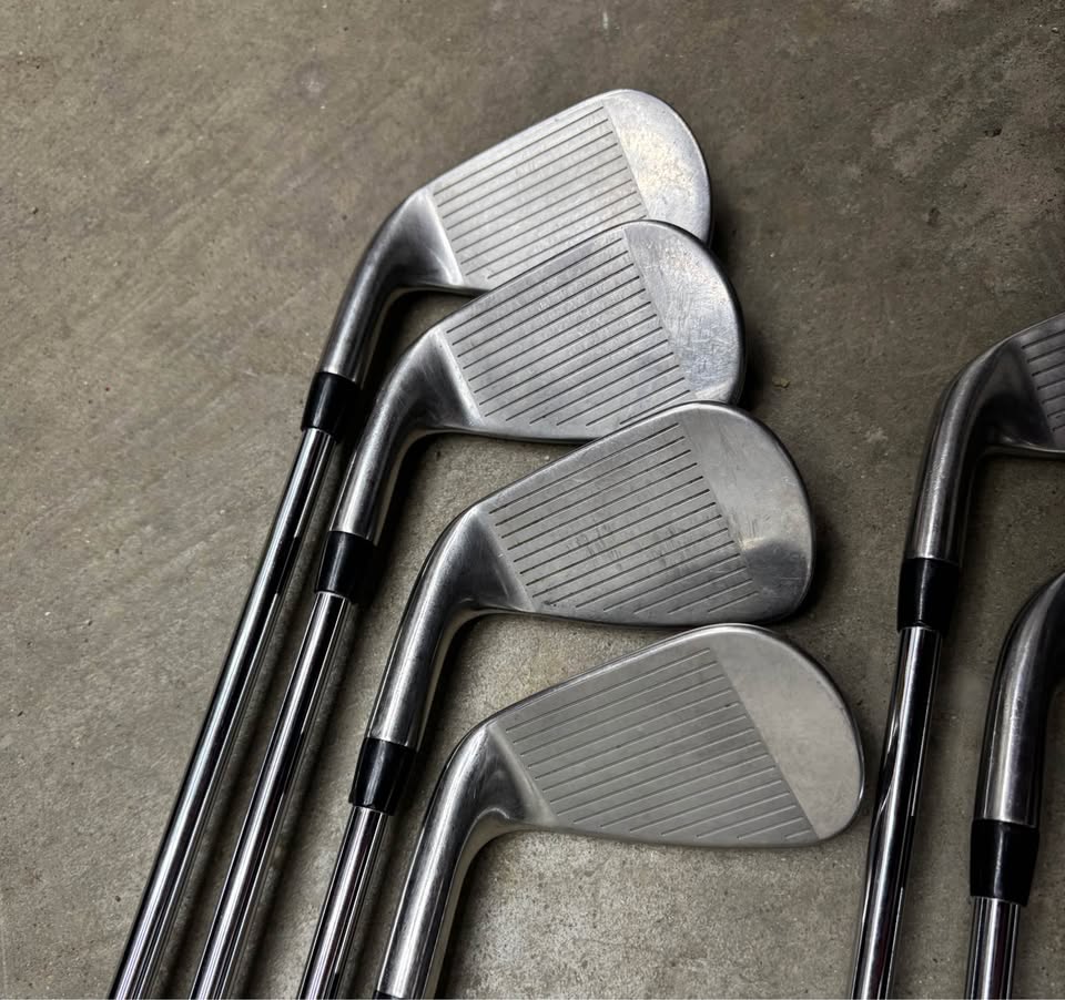 Titleist T300 Iron Set