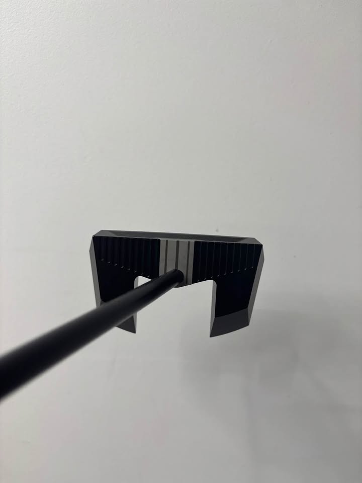 Lab Mezz Max 1 putter