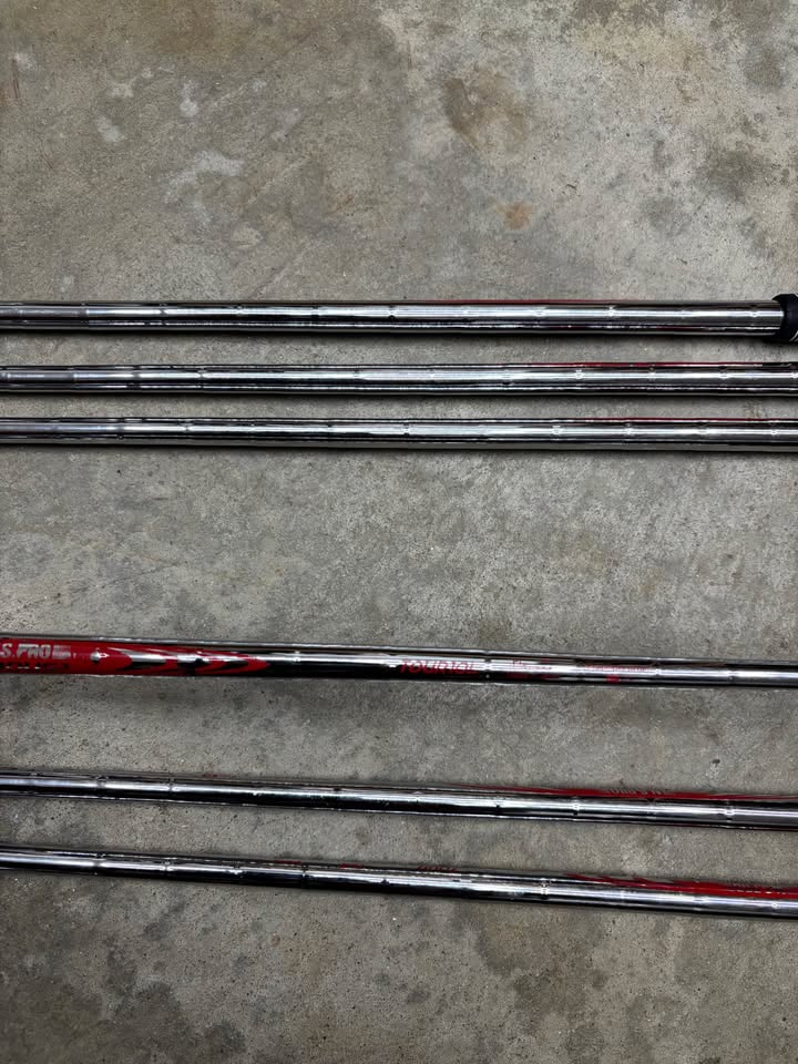 Zrixon z565 5-PW NS Pro Nippon Modus Tour 105 Regular Shaft Iron Set