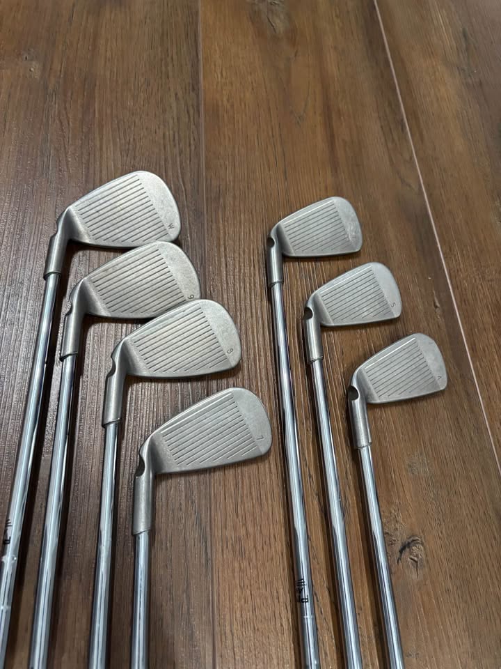 Ping I10 Iron Set
